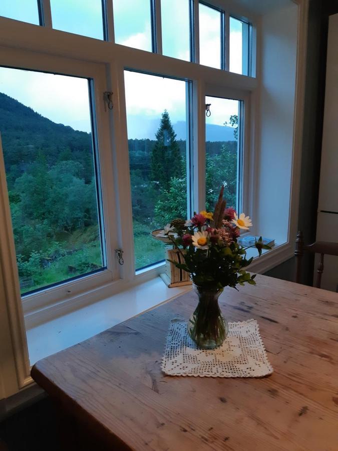 Holtarheim, Holidayhouse, Boat Included Eikefjord Exteriör bild