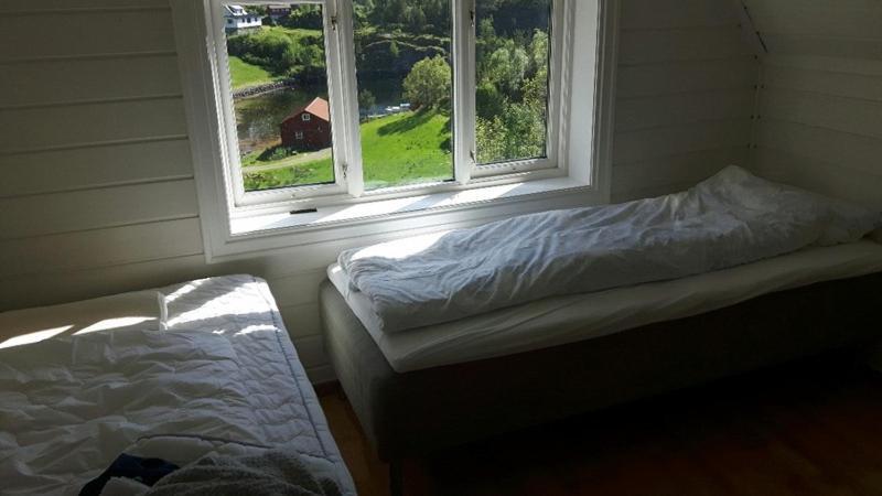 Holtarheim, Holidayhouse, Boat Included Eikefjord Exteriör bild